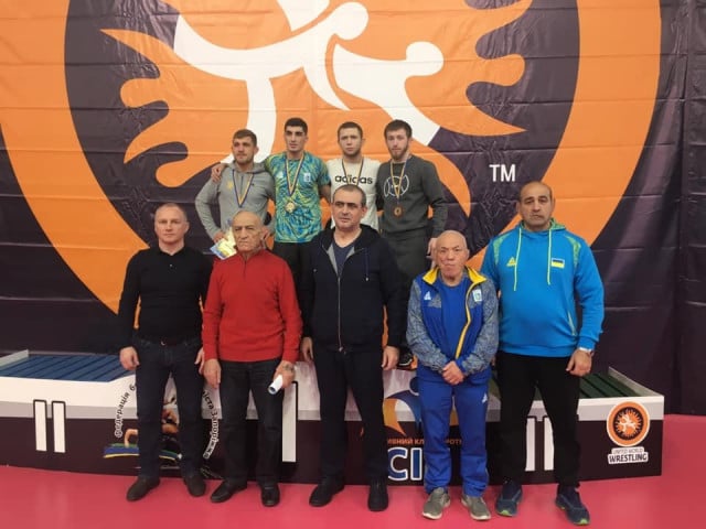 Серебро и бронзу завоевали криворожане на Кубке Украины по греко-римской борьбе