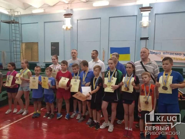 Криворожские спортсмены завоевали бронзовые медали на чемпионате по настольному теннису