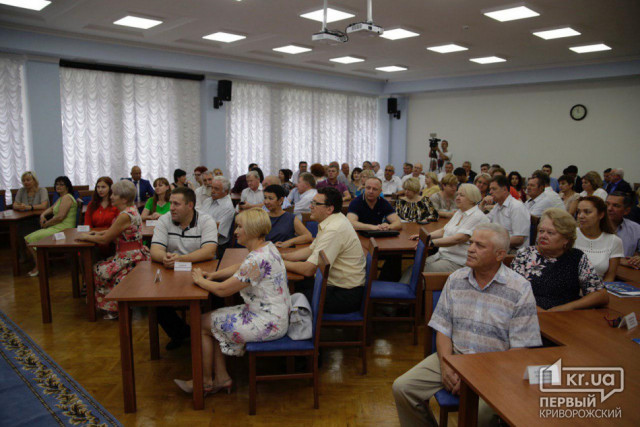 Роботодавці пропонують, а лікарі обирають: на Дніпропетровщині запустили сервіс пошуку роботи для медиків