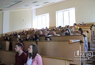Криворізькі студенти можуть отримати диплом міжнародного бакалавра у Тбілісі