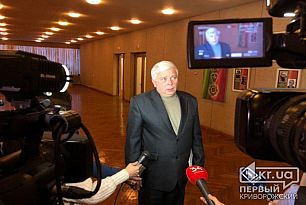 Пока выговор: за еще одно невыполненное поручение депутатов может получить начальник криворожского транспортного отдела