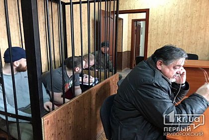 Суд считает неявку адвокатов затягиванием дела жестоко убитого криворожского студента