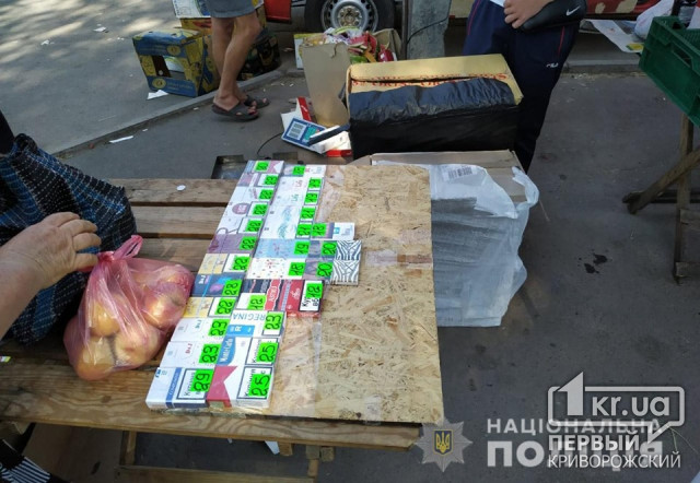 Тонну продуктов изъяли полицейские у криворожских торговцев