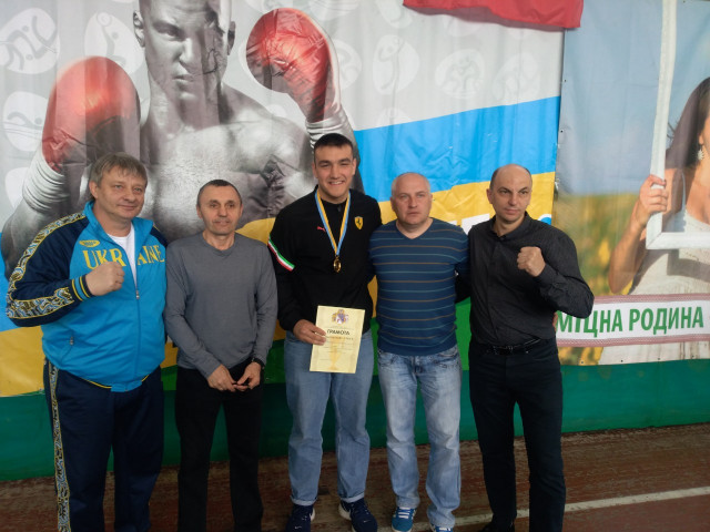 Криворожские боксеры завоевали золото на чемпионате Днепропетровской области