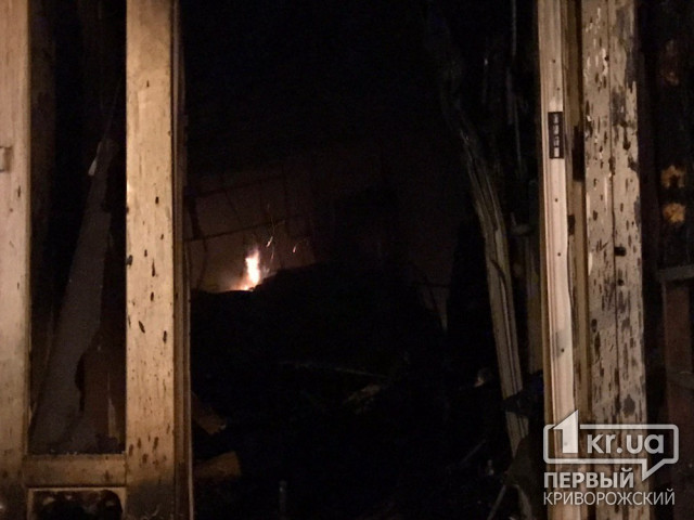 В Кривом Роге во время пожара в частном доме сгорели мебель и личные вещи