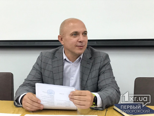 Криворізьких чиновників та комунальників попросили дотримуватися Закону України про мову