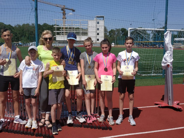 Легкоатлеты из Кривого Рога стали призерами областного чемпионата