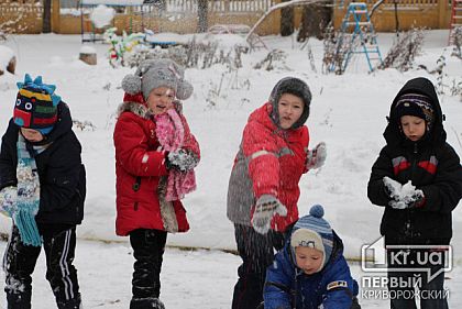 Пять криворожан в новогоднюю ночь появились на свет