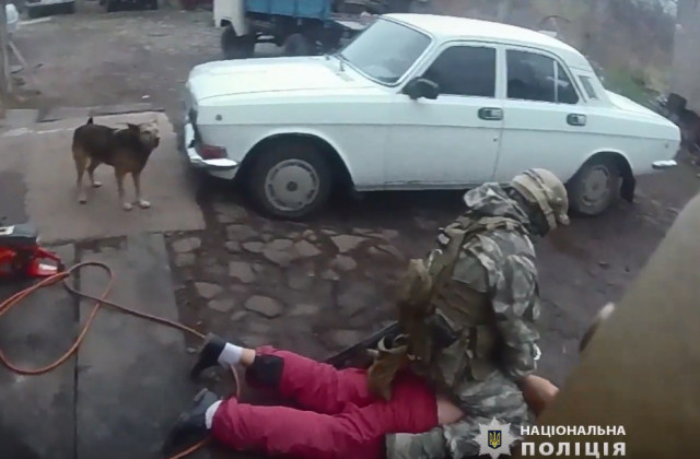 Выпивший криворожанин, обстрелявший автомобиль из ружья, задержан правоохранителями (Видео)