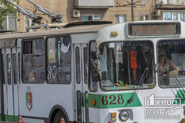 Студентам и школьникам обещают бесплатный проезд в коммунальном транспорте Кривого Рога