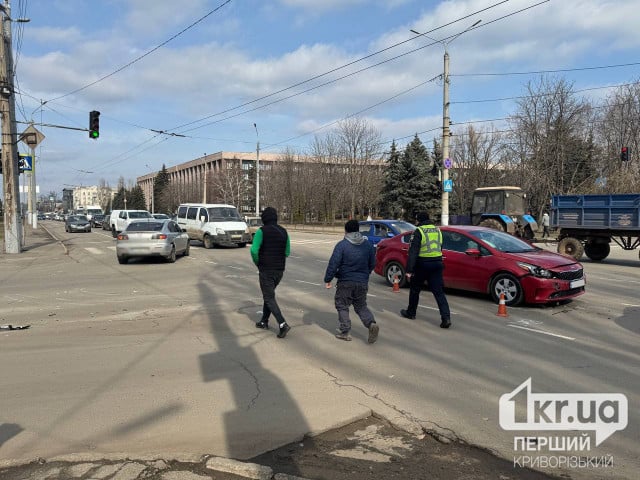 В Кривом Роге на проспекте Металлургов произошло ДТП: что известно