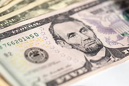 Долар, євро, злотий дешевшають: курс валют у Кривому Розі 3 березня