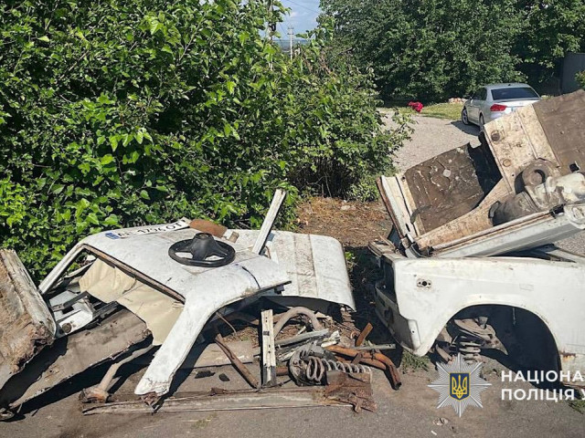 На Дніпропетровщині затримали автокрадія, який розібрав машину на деталі На Дніпропетровщині затримали автокрадія, який розібрав машину на деталі