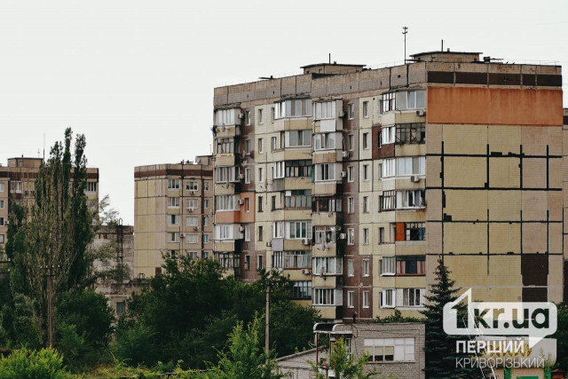 В скольких многоэтажках Кривого Рога планируют заменить окна в подъездах В скольких многоэтажках Кривого Рога планируют заменить окна в подъездах