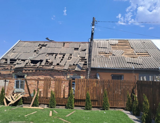 Під час обстрілу Нікополя загинула 27-річна жінка, ще двоє поранені Під час обстрілу Нікополя загинула 27-річна жінка, ще двоє поранені