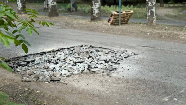 на Криворожье продолжается ямочный ремонт дорог ремонт дорог