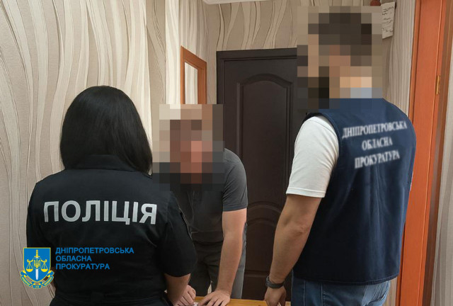 Директора лісгоспу в Дніпропетровській області підозрюють у незаконній вирубці лісу Директора лісгоспу в Дніпропетровській області підозрюють у незаконній вирубці лісу
