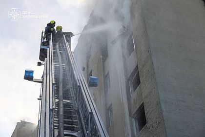Через атаку окупантів по багатоповерхівках Харкова є постраждалі