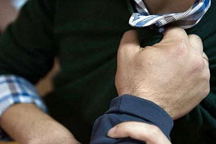 Криворожанин избил соседа из-за ссоры