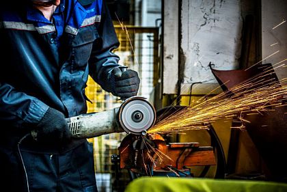 Криворожан приглашают на работу в управляющую компанию