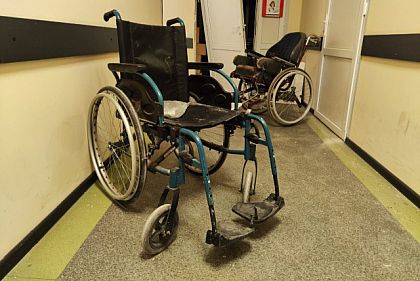 Двое погибших и поврежденные медучреждения: оккупанты атаковали Каменское