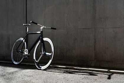 У жительницы Криворожья из подъезда украли велосипед