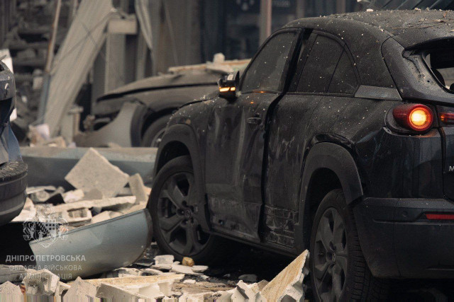 В Днепре число пострадавших от ракетной атаки 1 декабря возросло