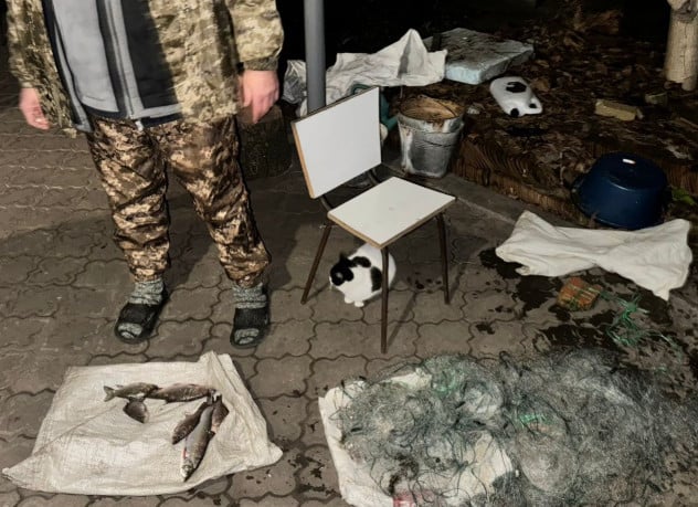 Житель Днепропетровщины помешал незаконному лову рыбы сетками