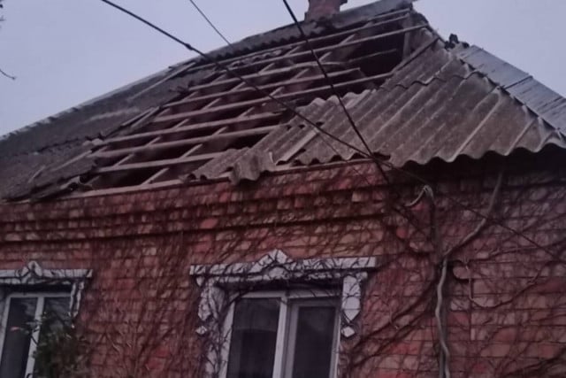 Погиб ребенок, пострадали три человека: оккупанты ударили по Днепропетровщине