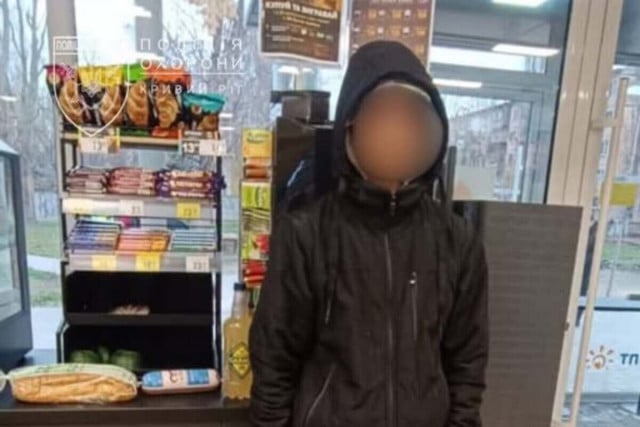 Криворожанина поймали на краже товара с прилавка магазина