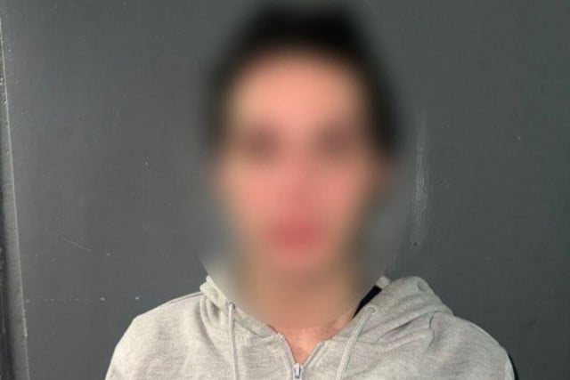 На Дніпропетровщині затримали грабіжника, який напав з ножем на містянина