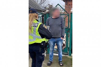 Хотел с патрульными поехать за дочерью в школу – криворожанин совершил ложный вызов полиции