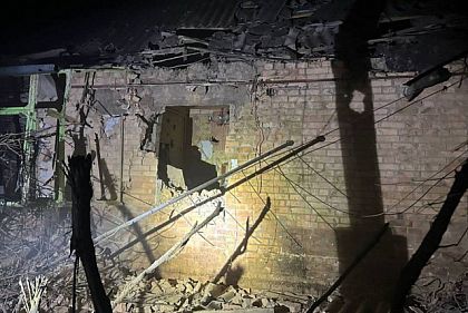 Обстріли Дніпропетровщини: пошкоджені будинки, згоріли автівки