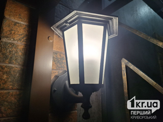 Після обстрілів Дніпропетровщини знов зі світлом понад 29 тисяч осель Після обстрілів Дніпропетровщини знов зі світлом понад 29 тисяч осель