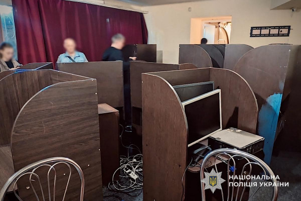 у Дніпрі викрили підпільну мережу азартних ігор азартні ігри