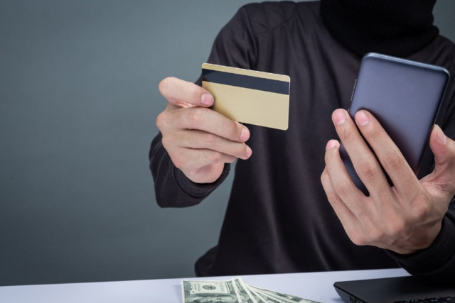 Отримайте виплату 6 500 гривень: криворіжців попереджають про шахраїв