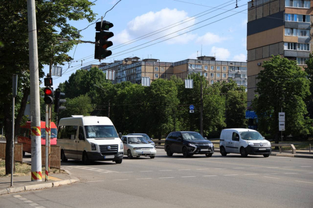 В Кривом Роге установили системы бесперебойного питания для светофоров В Кривом Роге установили системы бесперебойного питания для светофоров
