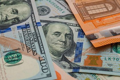 Як змінились ціни на євро та долар за добу: курс валют у Кривому Розі 4 червня