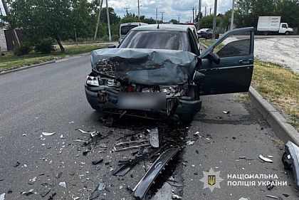 Нетрезвый водитель спровоцировал аварию на Днепропетровщине — травмирован ребенок