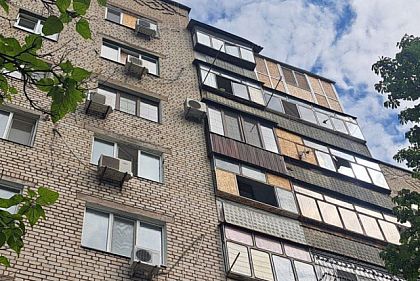 В Днепропетровской области враг атаковал два района: повреждены жилые дома и инфраструктура