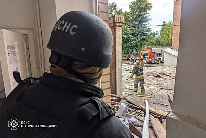 «Шахеды» атаковали Кривой Рог — в ГСЧС опубликовали фото последствий «Шахеды» атаковали Кривой Рог — в ГСЧС опубликовали фото последствий