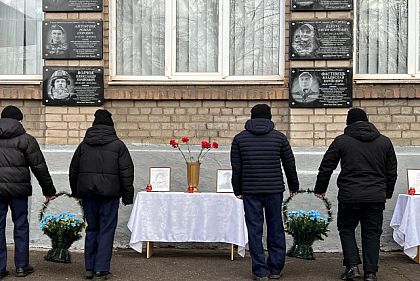 В Долгинцевском районе Кривого Рога открыли 4 мемориальные доски погибшим Героям