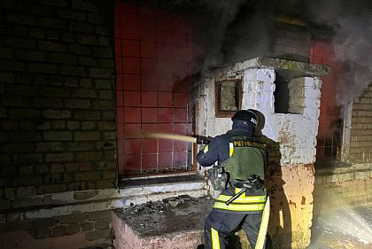 С вечера до утра враг обстреливал Никопольщину: пострадали 4 человека