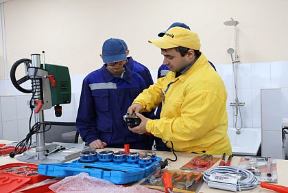 В Кривом Роге открыли два учебно-практических центра для строителей