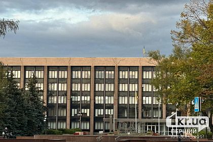 Городской совет в третий раз отклонил петицию криворожан о помощи на обогрев электричеством Городской совет в третий раз отклонил петицию криворожан о помощи на обогрев электричеством