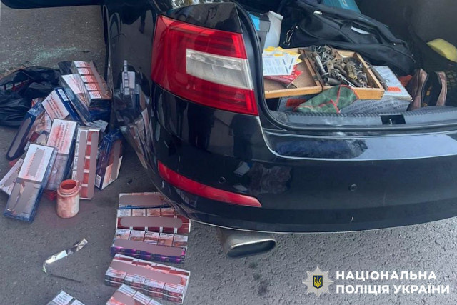 Украли сигареты почти на 400 тысяч гривен: задержали группу криворожан