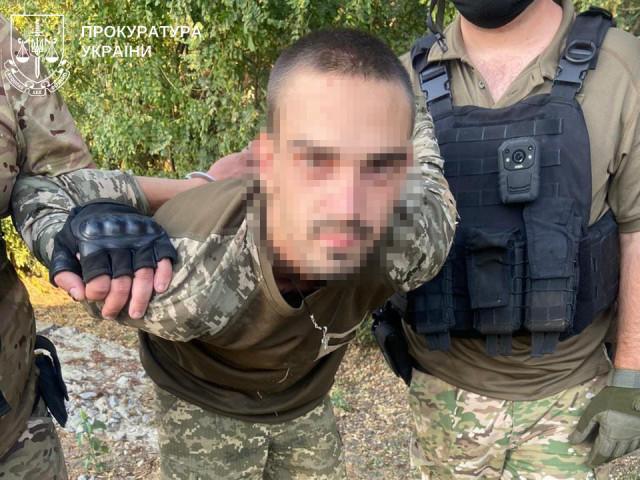 На Дніпропетровщині військового засудили на 10 років: за що