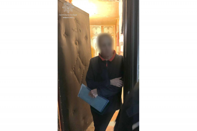 Хибно повідомила про неналежний нагляд за дітьми: патрульні оштрафували криворожанку