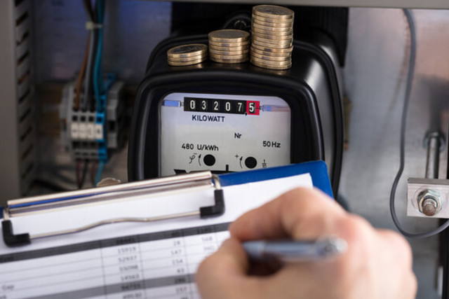 Криворожане должны передать показания счетчика электроэнергии за октябрь