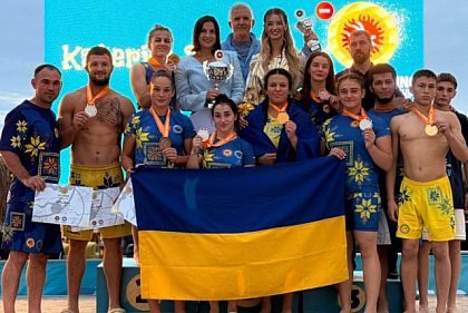 Криворожанка получила медаль на Чемпионате мира по пляжной борьбе